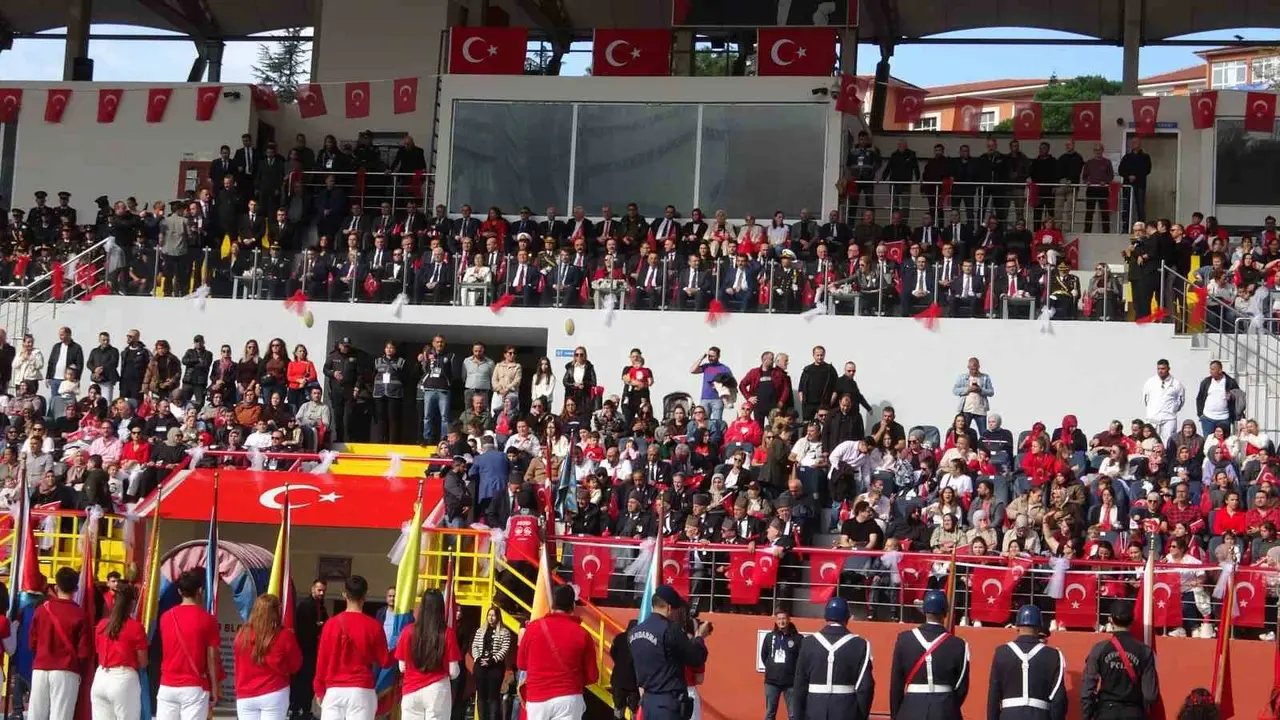 Zonguldak’ta Cumhuriyet’in 103. yılı törenlerle kutlandı