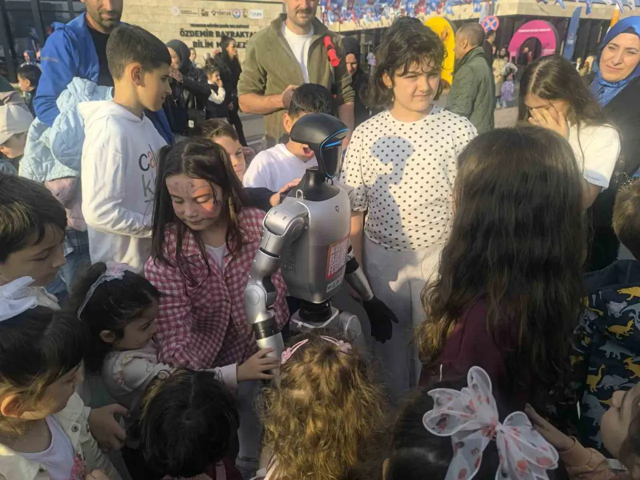 Trabzon Bilimfest 3 günde 223 bin kişiyi ağırladı