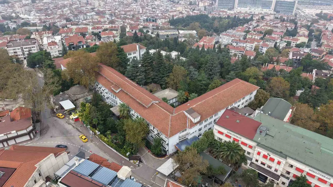 Şehit Yarbay İlker Çelikcan Hastanesi kapanıyor yerine "Esenlik Merkezi" geliyor