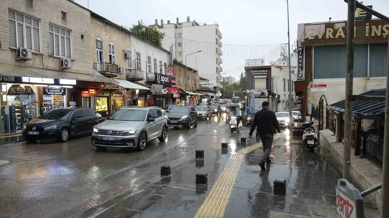 Kilis’te yağışlı ve kasvetli hava etkili oluyor