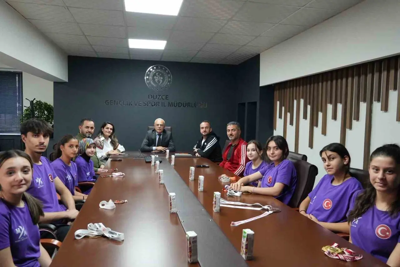 Taekwondo sporcularından başarı mesajı