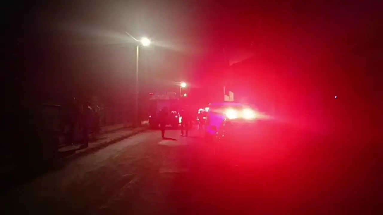 Çorum’da park halindeki araçlara çarpan otomobil takla attı: 1 yaralı