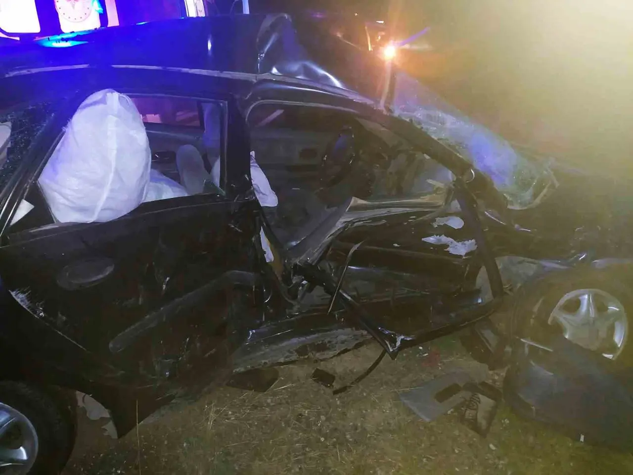 Mardin’de otomobil ile ticari araç çarpıştı: 1 ölü, 3 yaralı