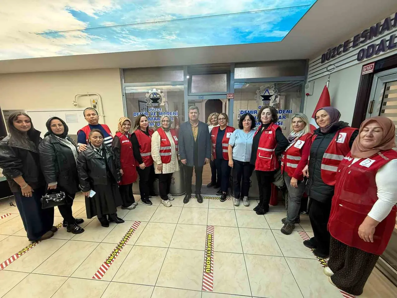 Kızılay’ın kadınları esnaf odaları ile buluştu