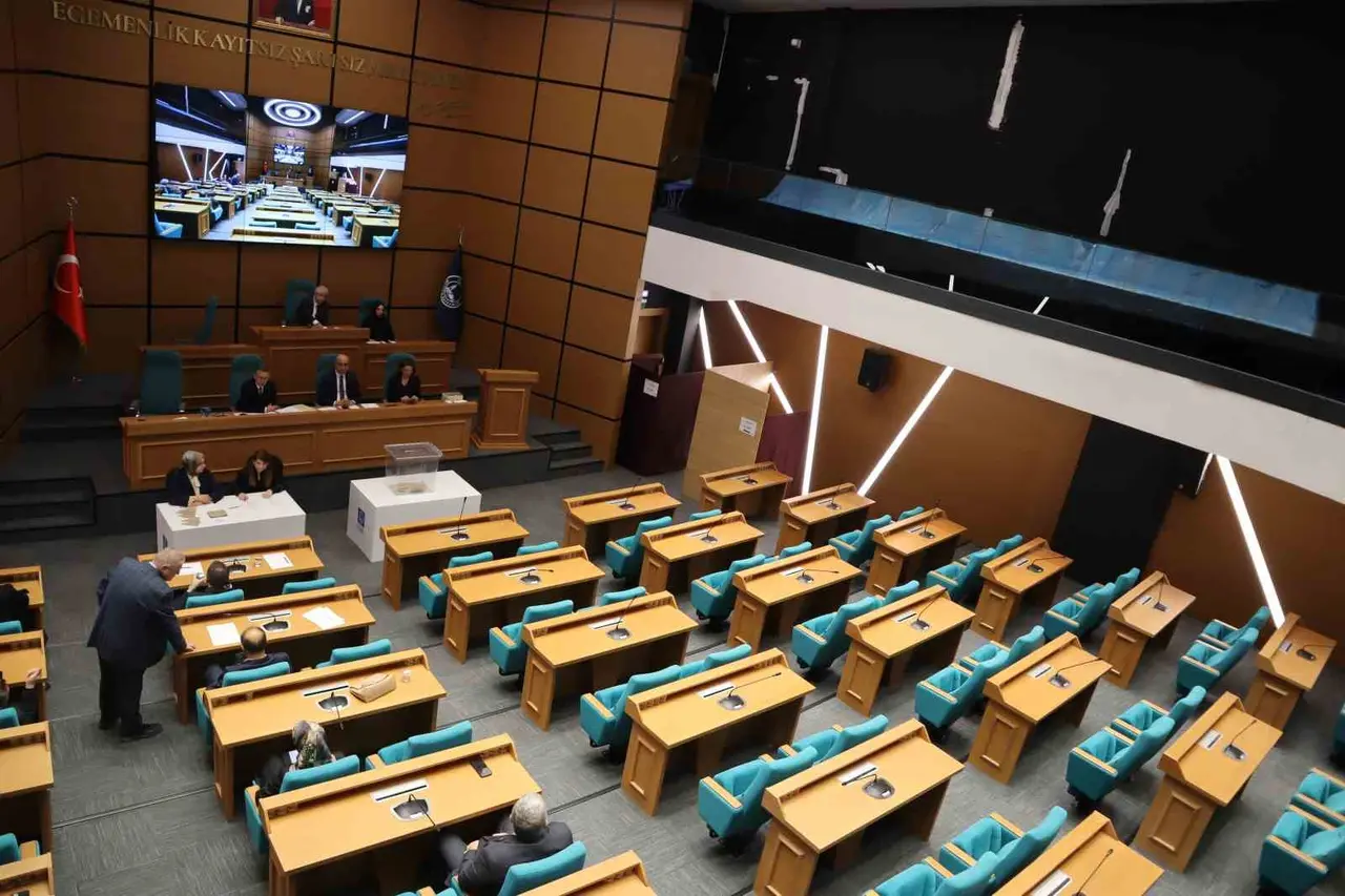 Üsküdar Belediye Başkanvekilliği seçimine CHP ve YENİ Parti grubu katılmadı