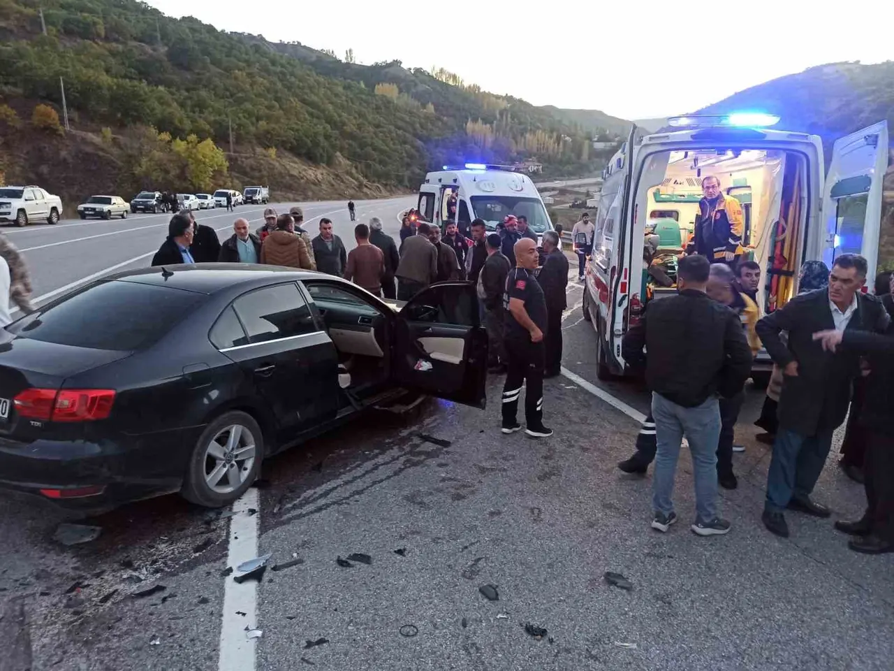 Bingöl’de trafik kazası: 3 yaralı