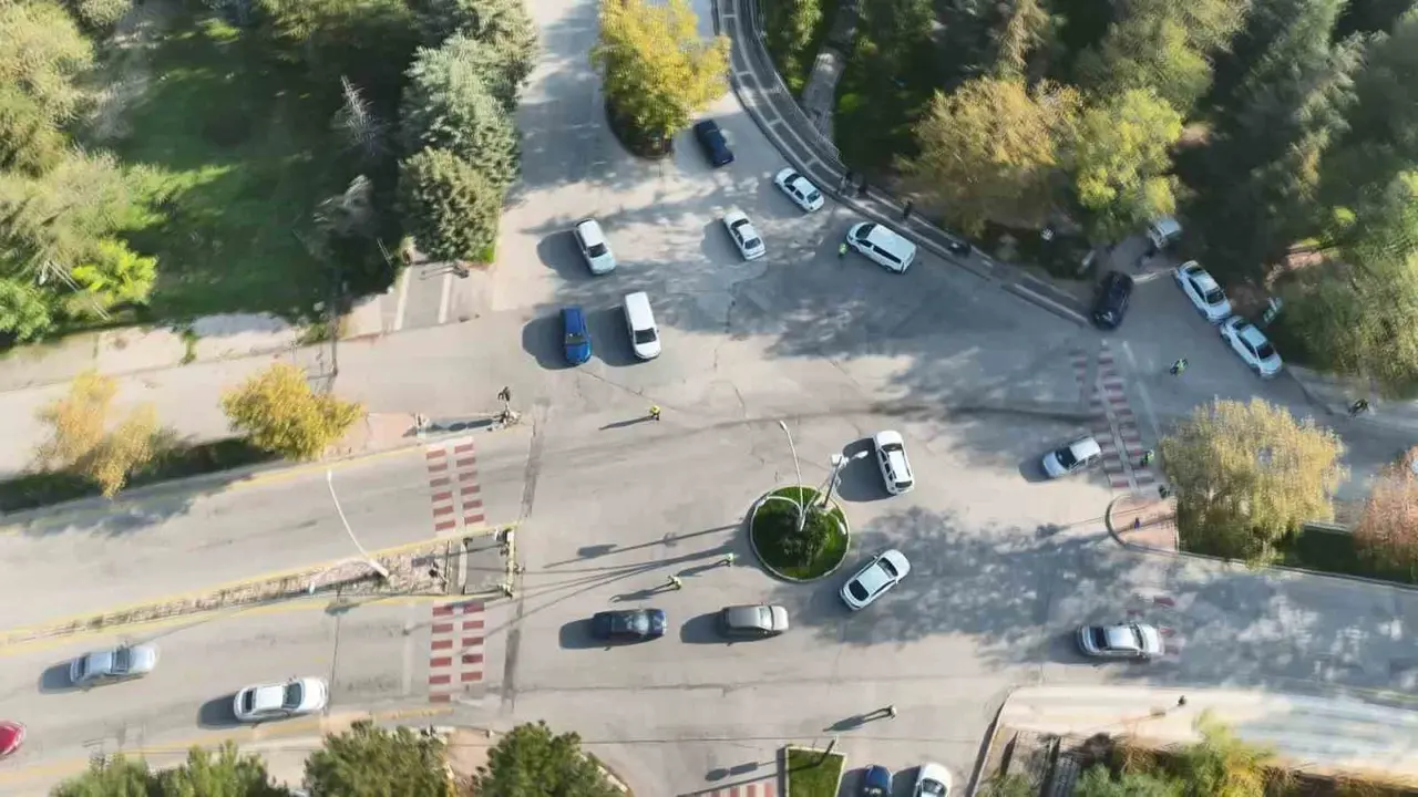 Elazığ’da KPSS adaylarının kullandığı yollar dronla denetlendi