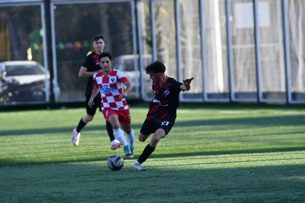 Kayseri U19 Ligi: Sungur FK: 5-Develispor: 0