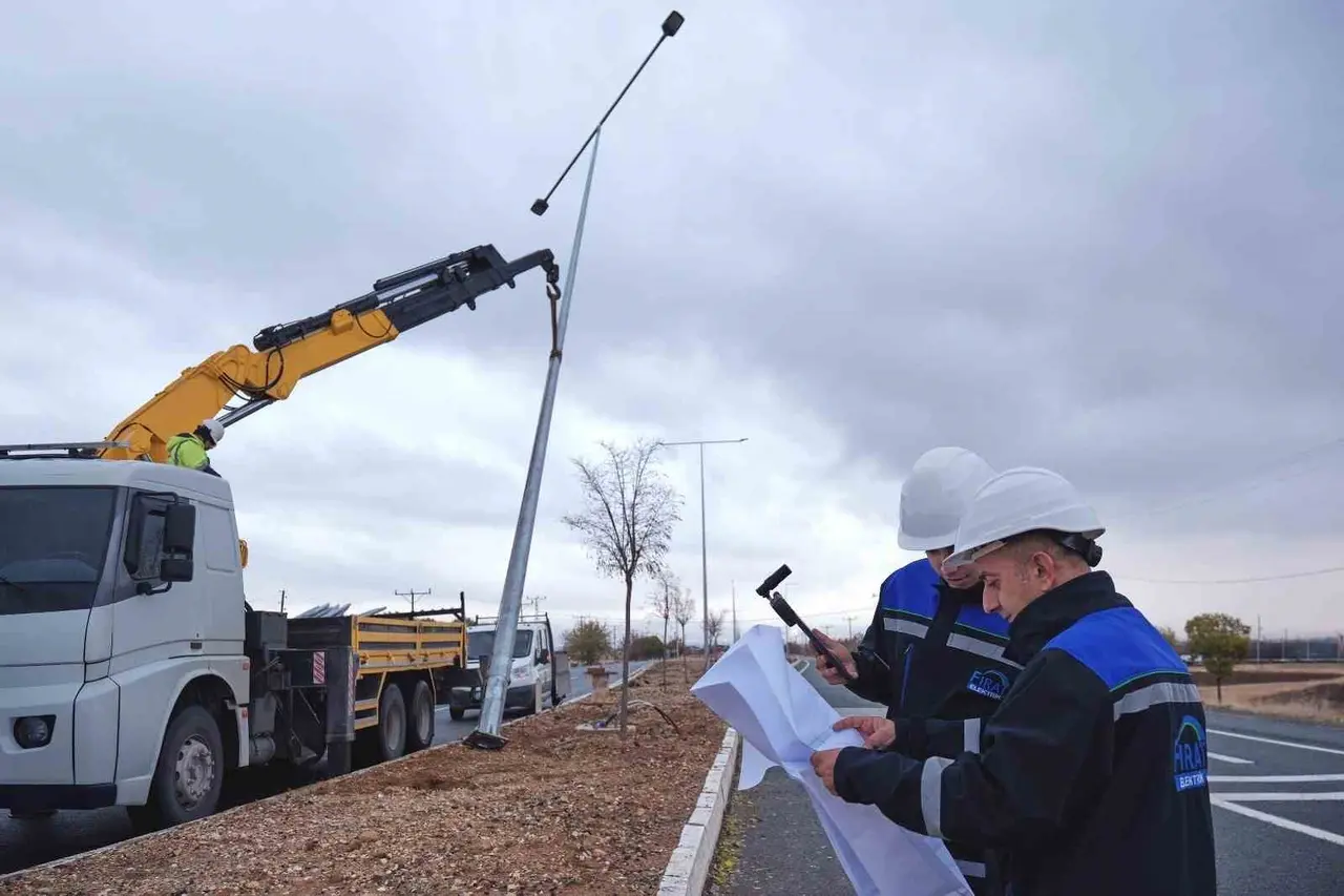 Fırat EDAŞ’tan Elazığ’ın enerji altyapısına 6,6 milyar TL yatırım