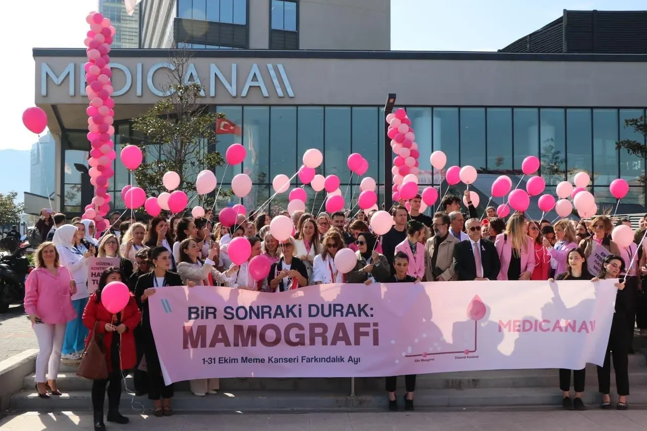 Bursa’da kadın sağlığı için anlamlı farkındalık: "Bir Sonraki Durak: Mamografi"