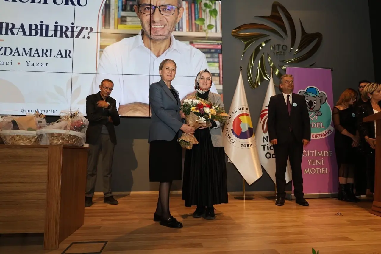 Nazilli’de 6 bin 400 öğrenciye ulaşan çalışmanın ardından öğretmenlere eğitim
