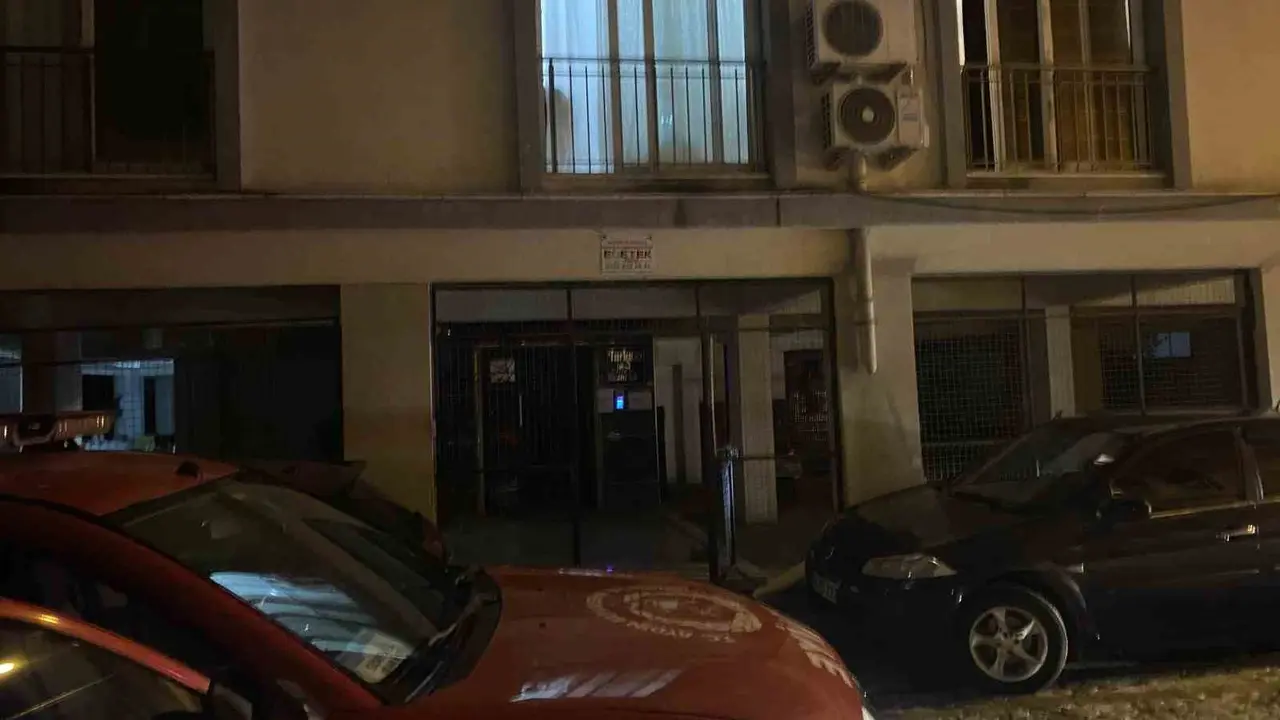 Yemek yapılırken çıkan yangın korkuttu