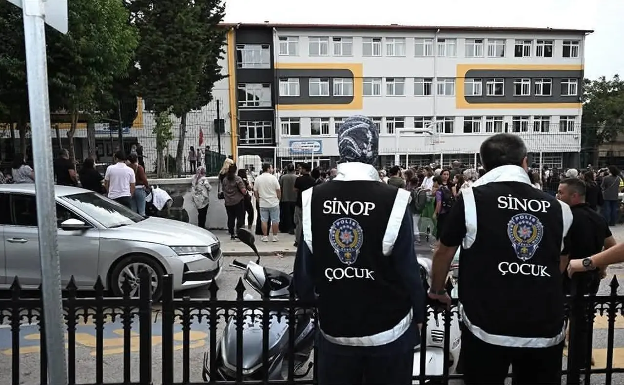 Sinop’ta okul çevrelerinde sıkı denetim