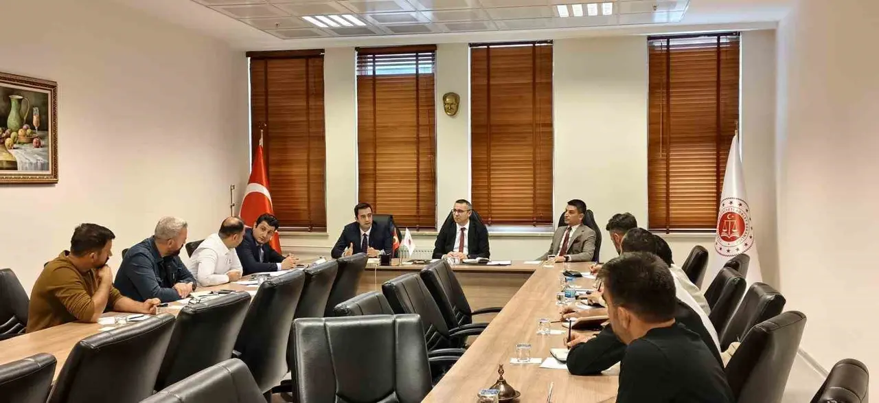 Elazığ uyuşturucuyla mücadele çalışmaları masaya yatırıldı