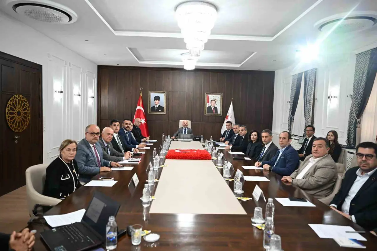 Aydın’ın kayıtlı işgücü sayısı 96 bin oldu