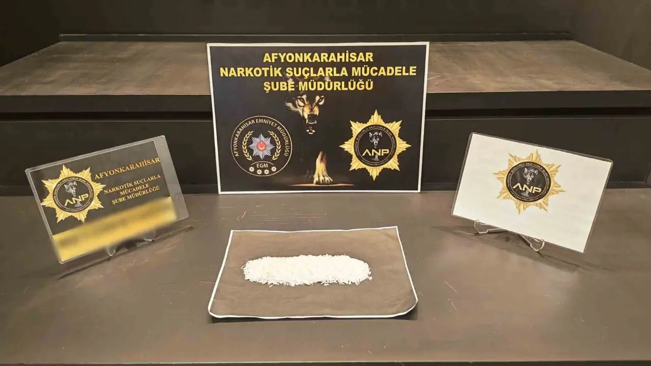 Uyuşturucu operasyonunda yakalanan 3 kişi tutuklandı