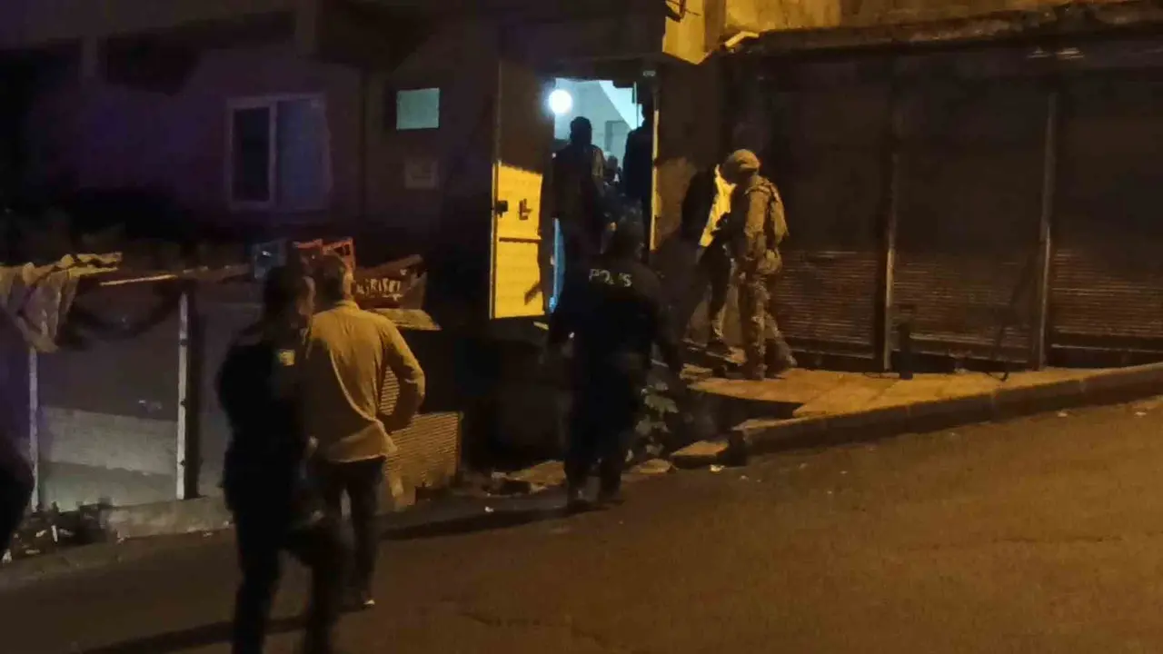 Para isteyen oğluna olumsuz yanıt verdi, dehşeti yaşadı
