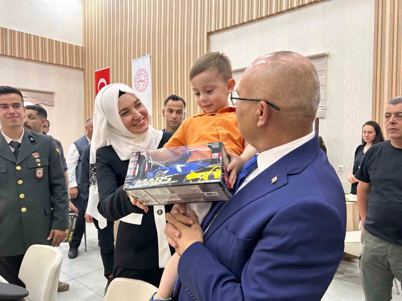 Ağrı’da 15 Temmuz şehitleri anısına yemek programı düzenlendi
