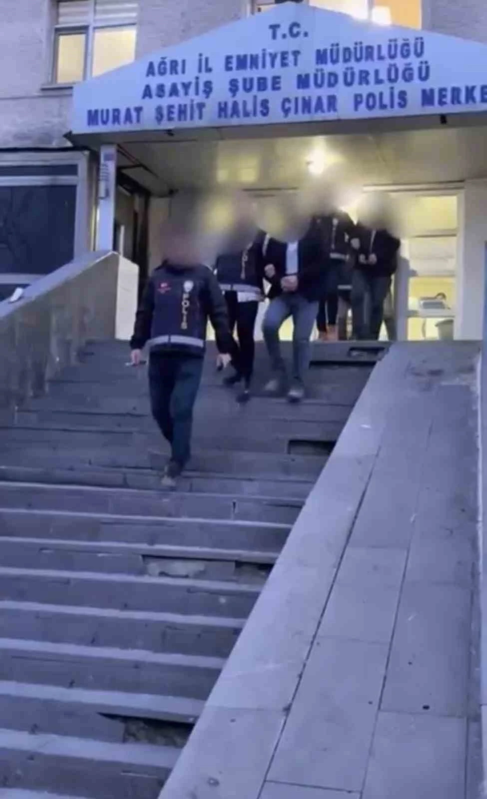 Ağrı&rsquo;da aranan 5 ş&uuml;pheli yakalandı

