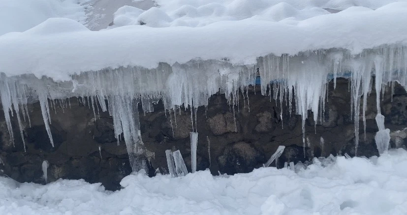 Ağrı&rsquo;da dondurucu soğuk etkisini s&uuml;rd&uuml;r&uuml;yor

