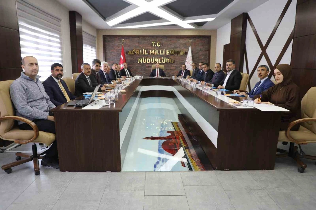 Ağrı&rsquo;da ikinci d&ouml;nem hazırlıkları değerlendirildi
