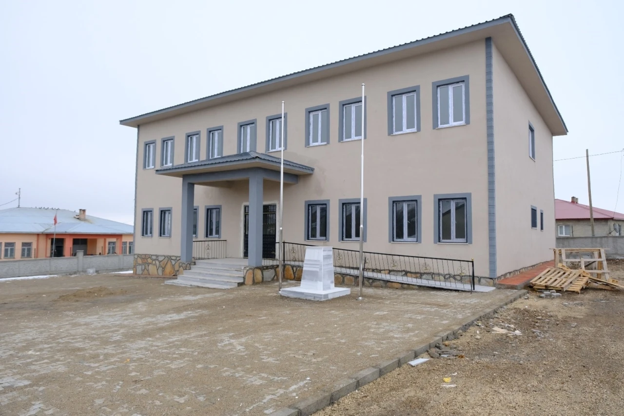 Ağrı’da köy öğrencileri için modern okul yapıldı

