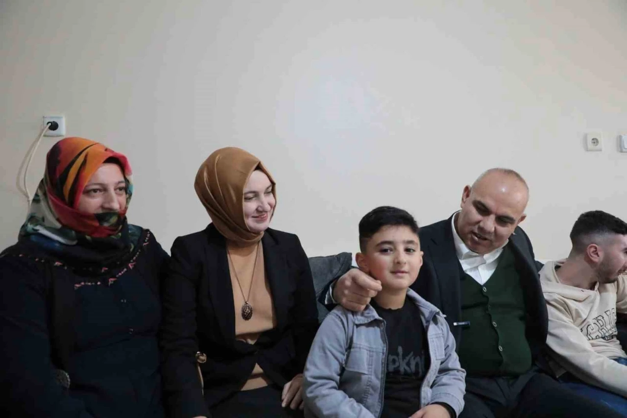 Ağrı’da öğrenci ziyaretleri ile okul ve ev arasındaki bağ güçlendiriliyor