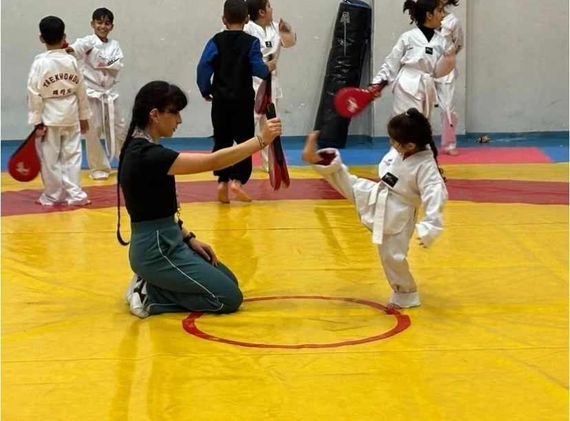 Ağrı’da taekwondo çalışmaları geleceğin sporcularını yetiştiriyor
