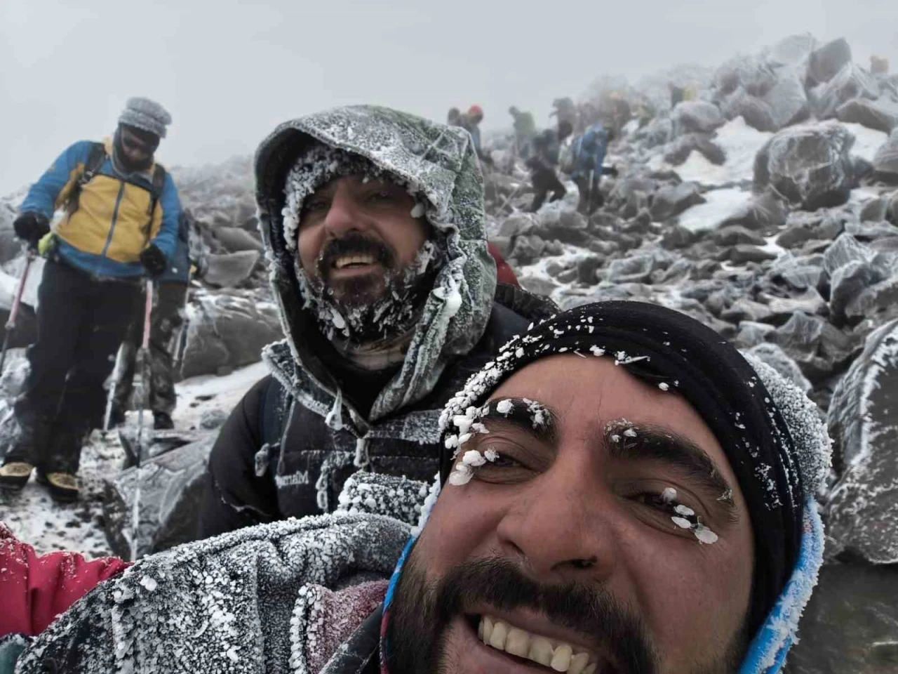 Ağrı Dağı’nda temmuz soğuğu: Zirvede eksi 35 derece
