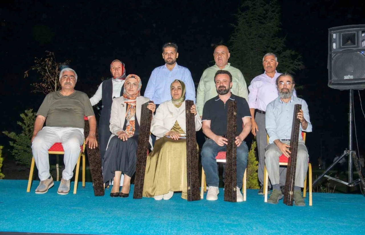 Ahlat’ta &quot;Öykü Gecesi&quot;
