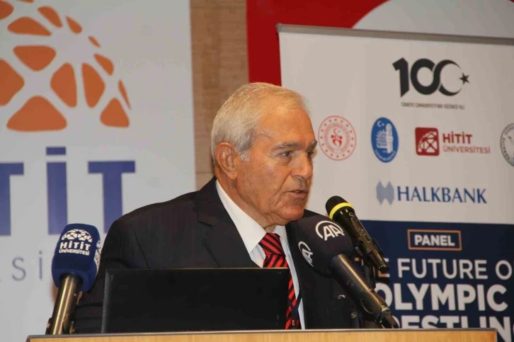 Ahmet Ayık: &ldquo;G&uuml;reş bir b&uuml;t&uuml;nd&uuml;r; g&uuml;reşin yağlısı, karakucağı olmaz&rdquo;
