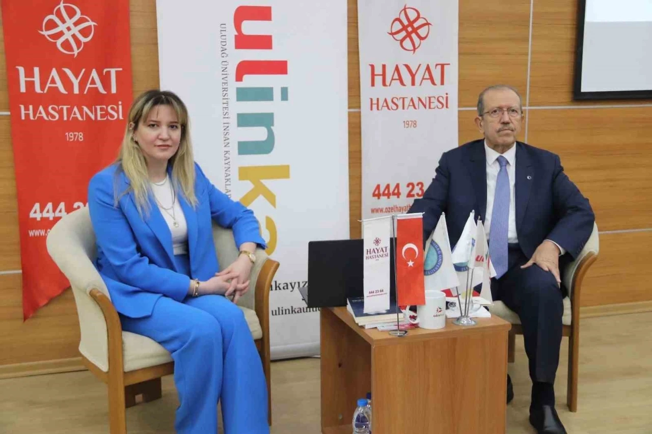 Ahmet Özkul, öğrencilerle buluştu
