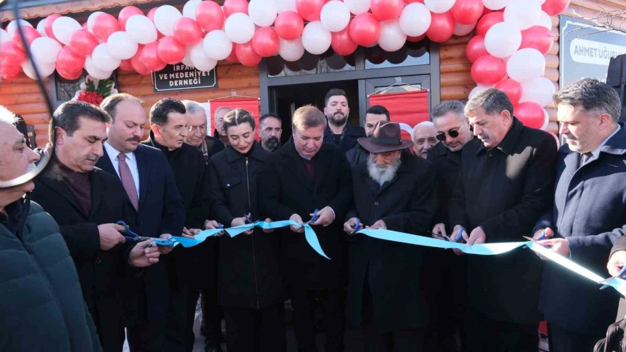 Ahmet Uğurlu Dede Zakirlik ve İrfan Ocağı Erzincan&rsquo;da a&ccedil;ıldı
