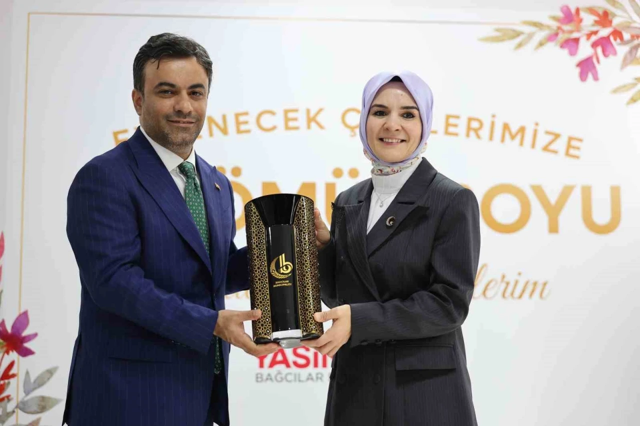 Aile ve Sosyal Hizmetler Bakanı G&ouml;ktaş: "Aile kurmak, sevgi, sadakat ve sorumluluk &uuml;st&uuml;ne yeni bir hayat kurmaktır"
