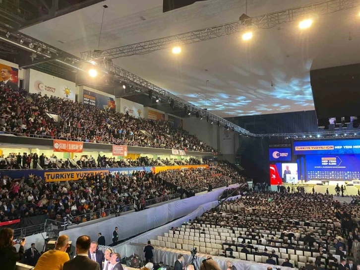 AK Parti 4. Olağan&uuml;st&uuml; B&uuml;y&uuml;k Kongresi başladı
