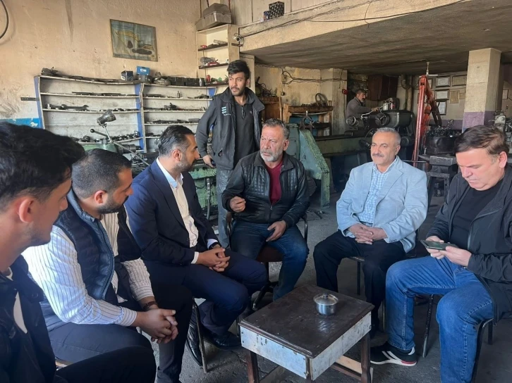 AK Parti Ağrı Merkez İl&ccedil;e Başkanı Tahtalı, Sanayi Sitesi&rsquo;nde esnaflarla bir araya geldi
