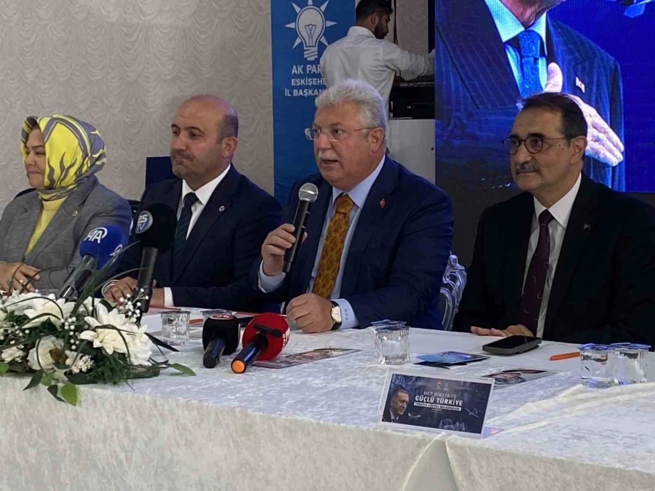 AK Parti Grup Başkan Vekili Akbaşoğlu: &quot;CHP’de büyük bir kargaşa, koltuk kavgası ve iç çekişme görüyoruz&quot;

