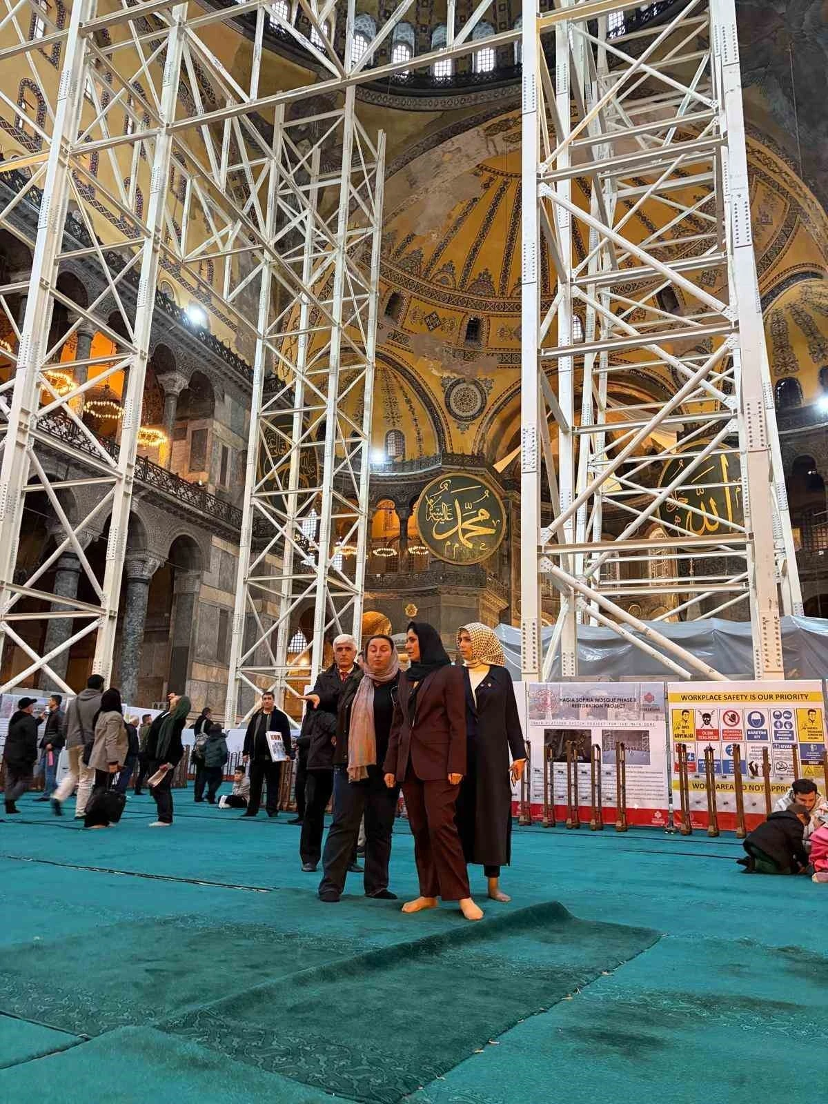 AK Parti heyetinden Ayasofya-i Kebir Cami-i Şerifi’nde restorasyon incelemesi
