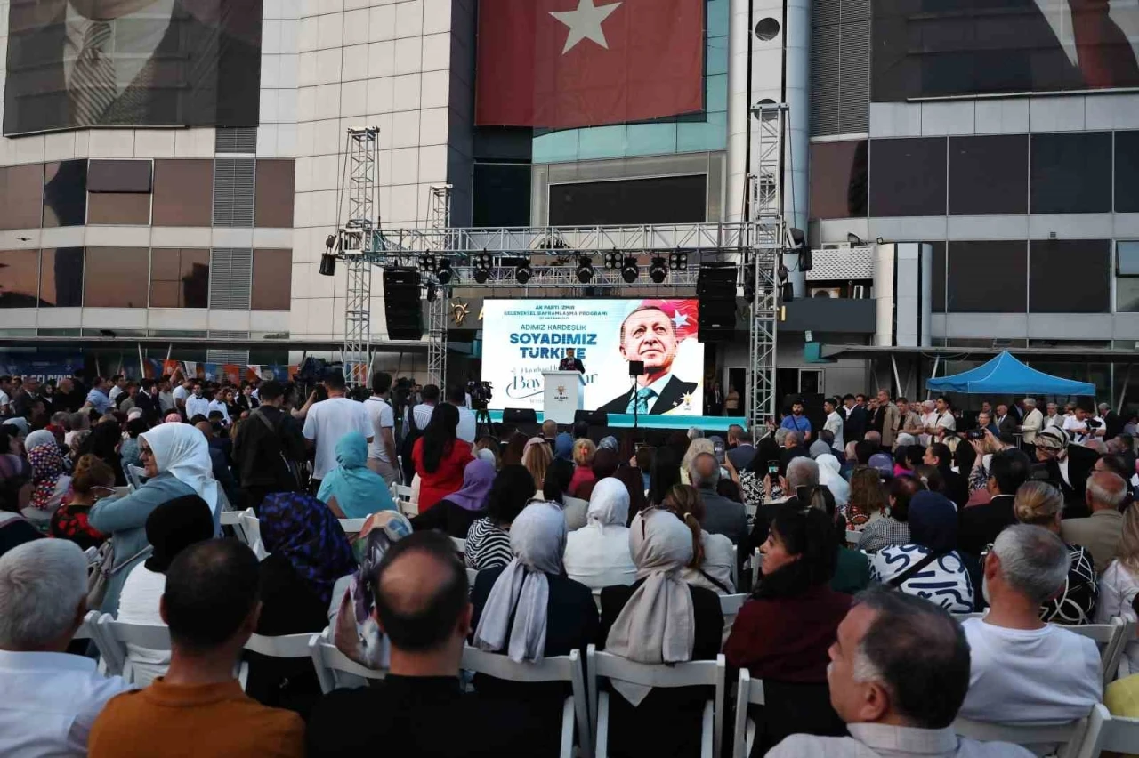 AK Parti İzmir İl Başkanı Saygılı’dan ’grev’ çıkışı
