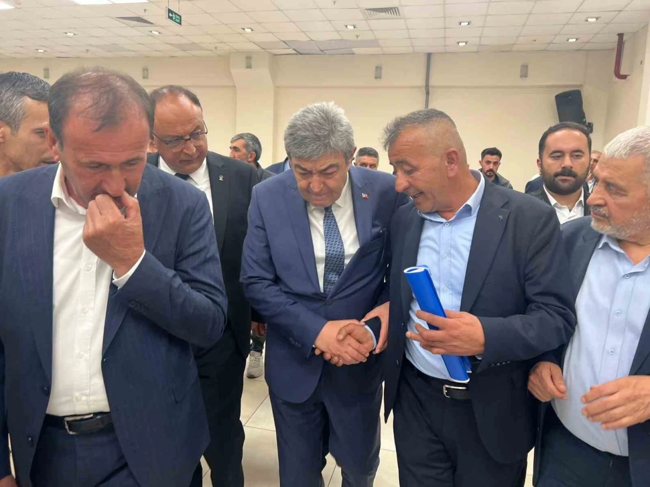 AK Parti Milletvekili Ataş: &quot;Çözüm için hep sahadayız&quot;
