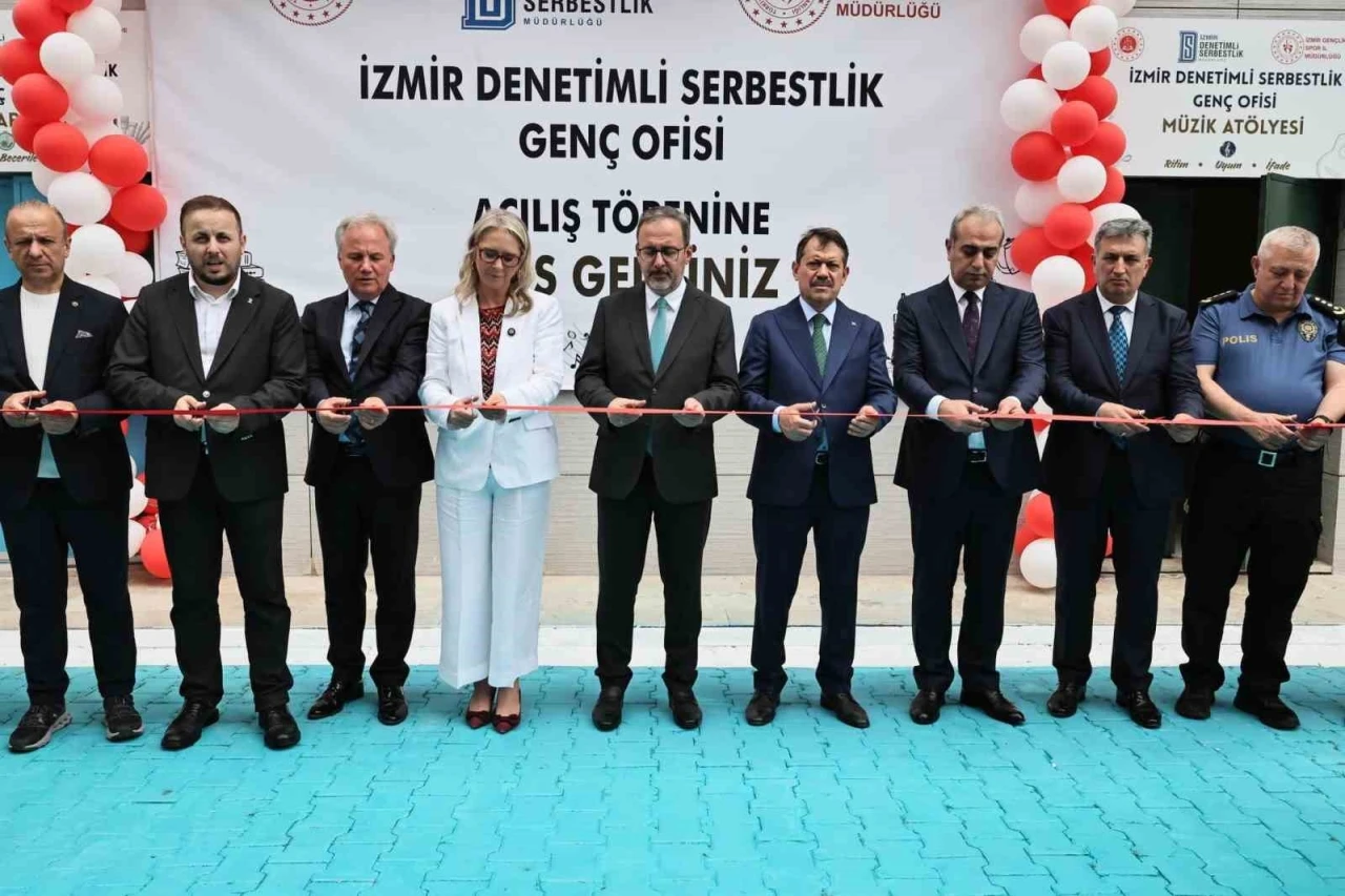 AK Parti Milletvekili Kasapoğlu: "Şiddetle en b&uuml;y&uuml;k m&uuml;cadele ara&ccedil;larından biri spor"
