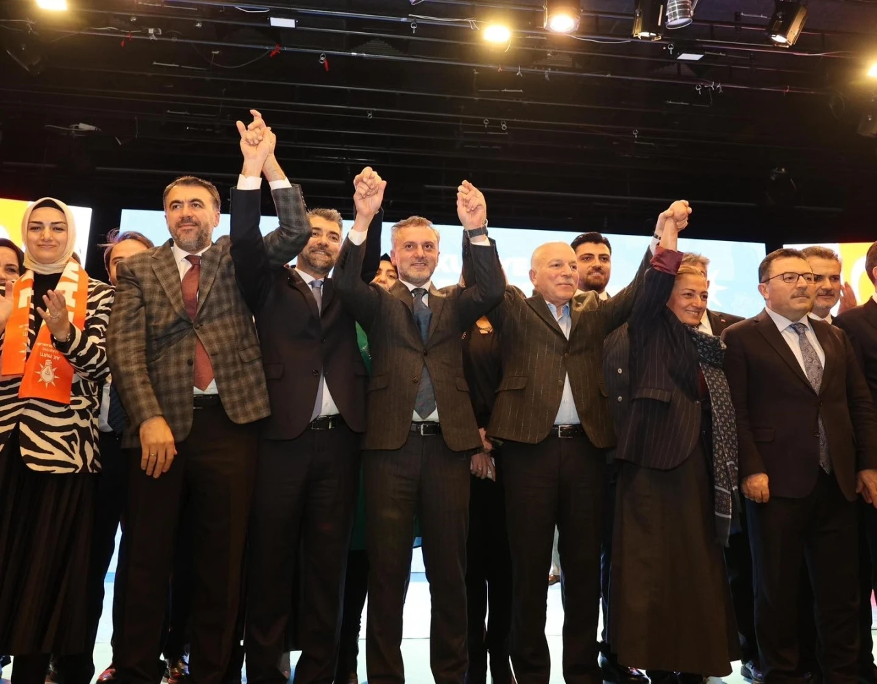Ak Parti Yakutiye’de kongre heyecanı