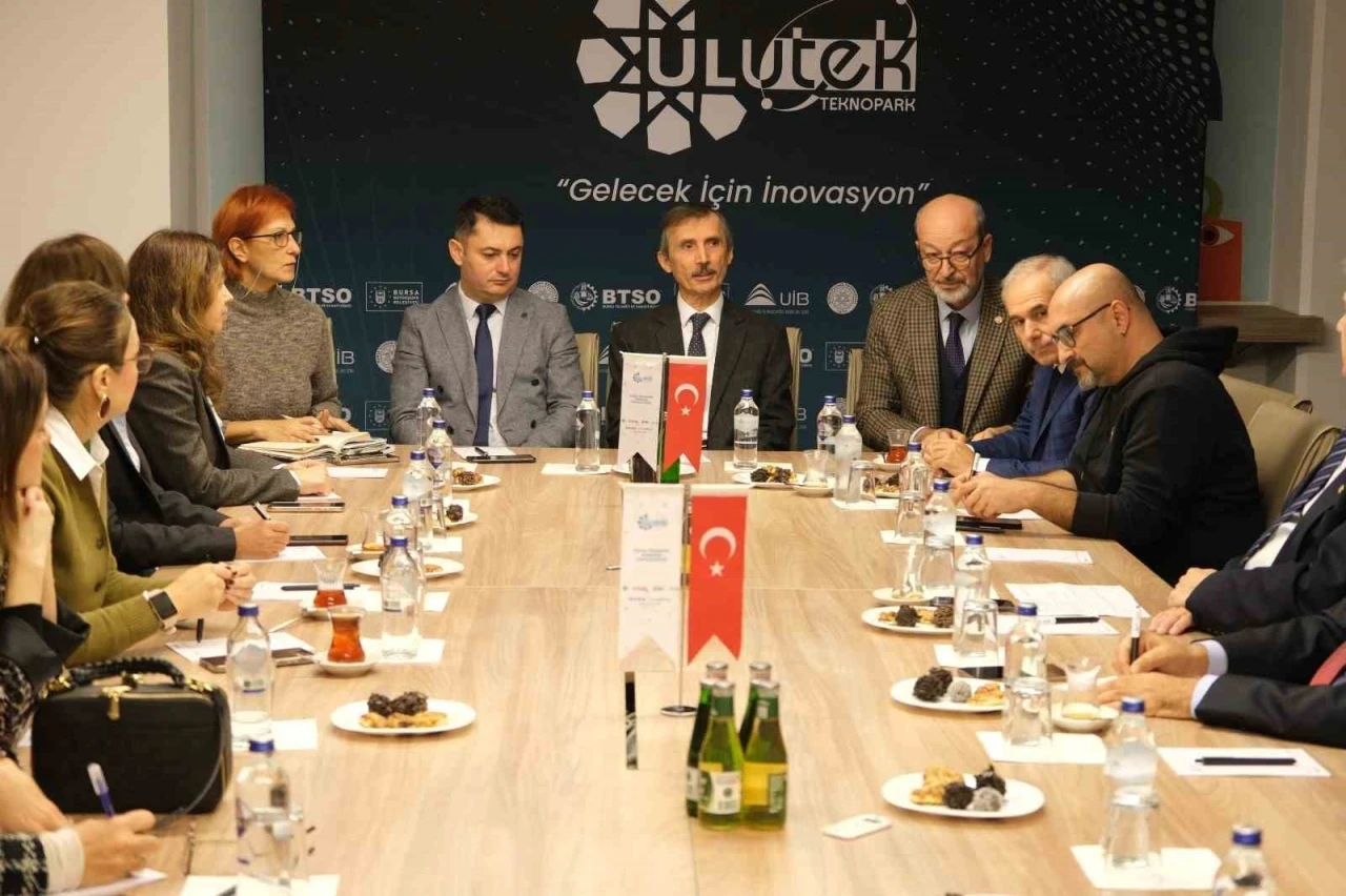 Akademi ve iş dünyası ULUTEK’te bir araya geldi
