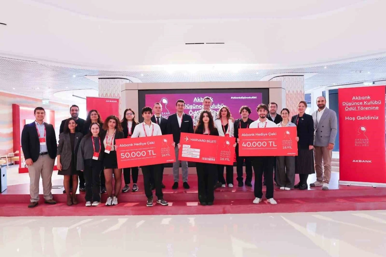 Akbank Düşünce Kulübü ile  gençler Harvard Yaz Okulu yolunda
