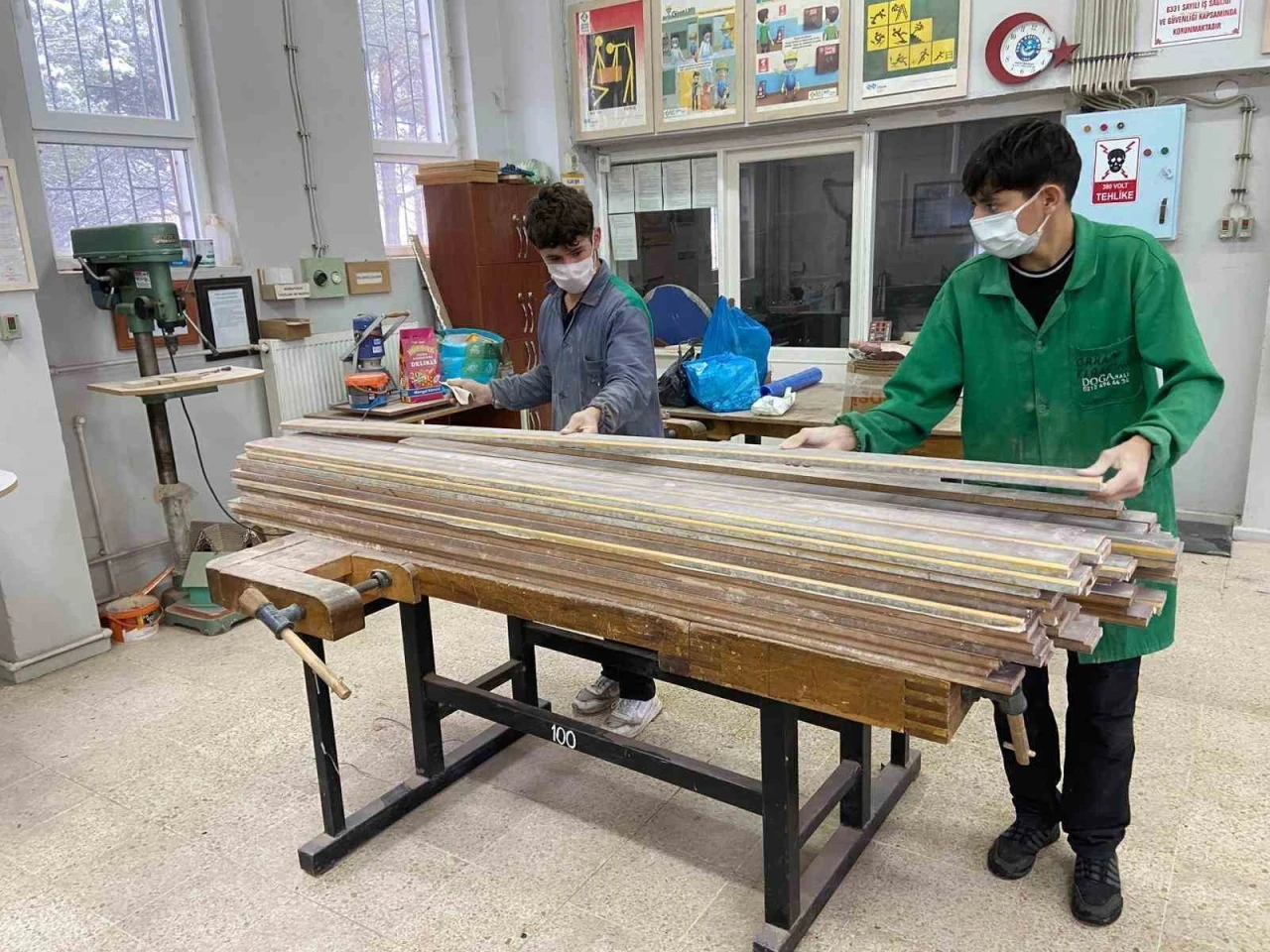 Akdağmadeni Meslek Lisesi hayırda yarışıyor
