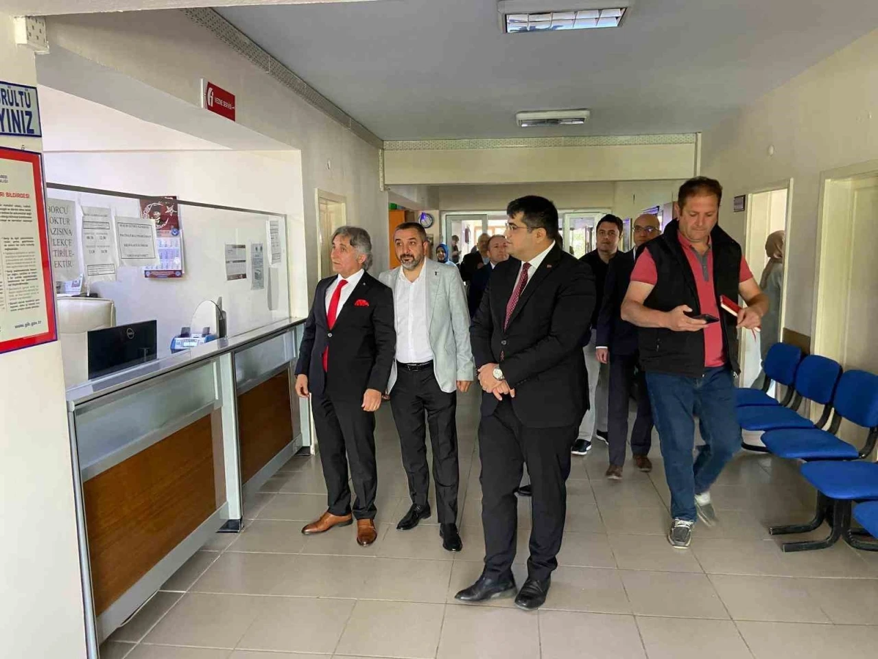 Akdağmadeni’nde bin 382 vergi mükellefi bulunan vergi dairesi açıldı
