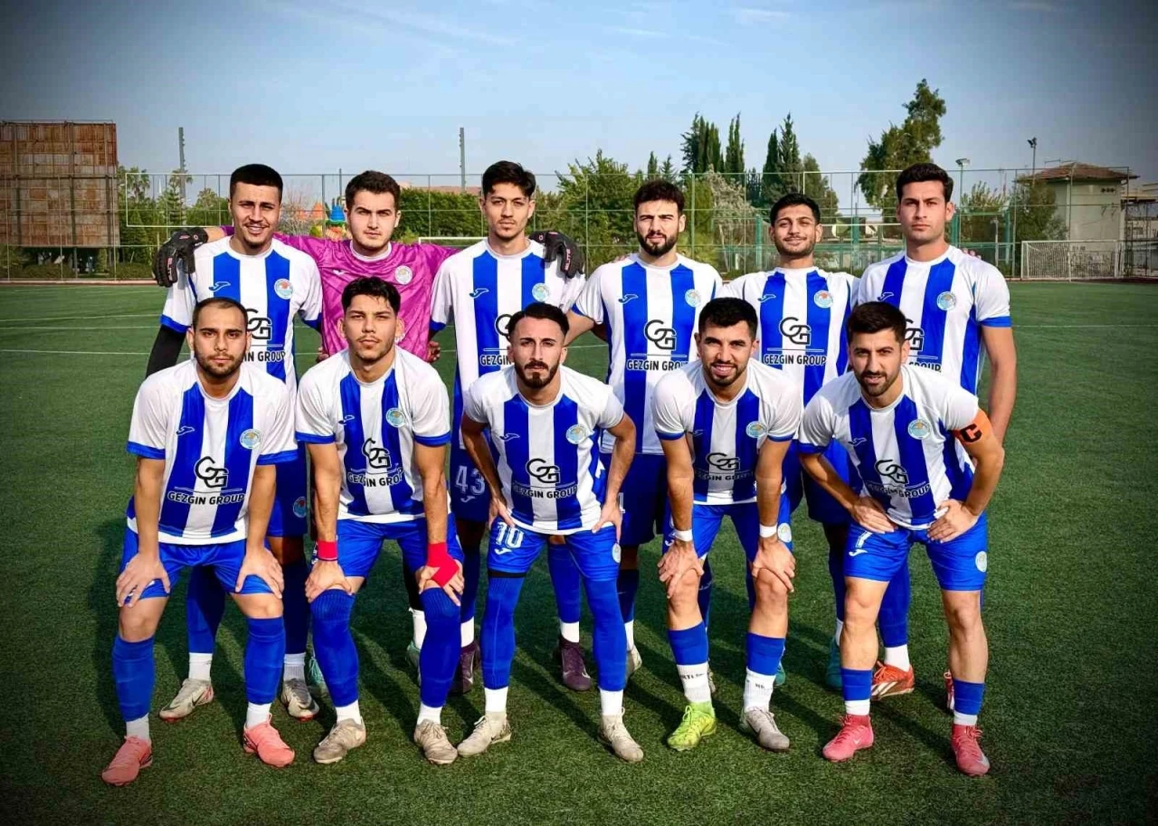 Akdeniz Belediye Spor&rsquo;dan 4 kategoride 4 liderlik
