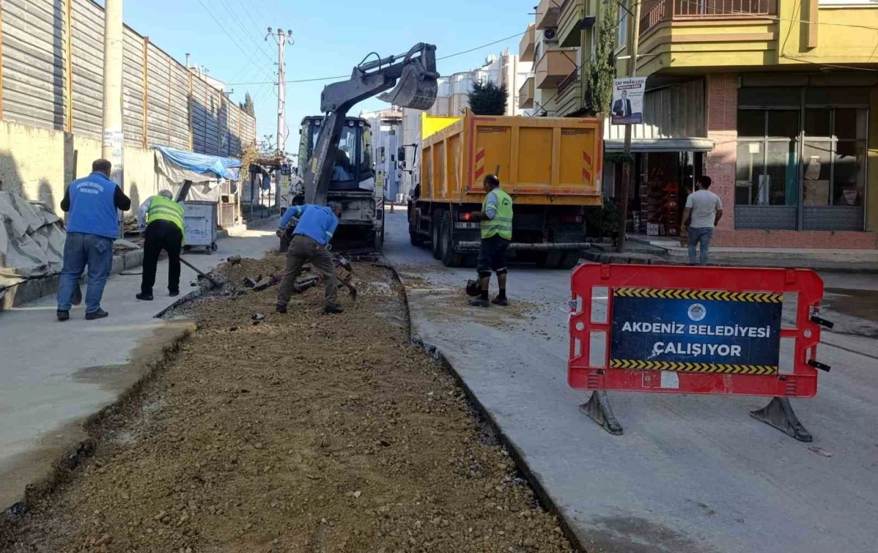 Akdeniz&rsquo;de yol &ccedil;alışmaları hız kesmiyor

