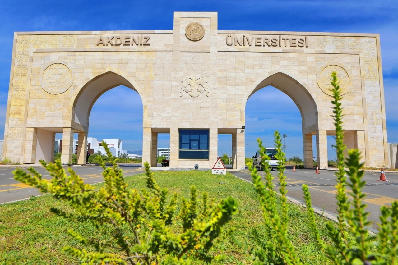 Akdeniz &Uuml;niversitesi d&uuml;nyanın en iyileri arasında
