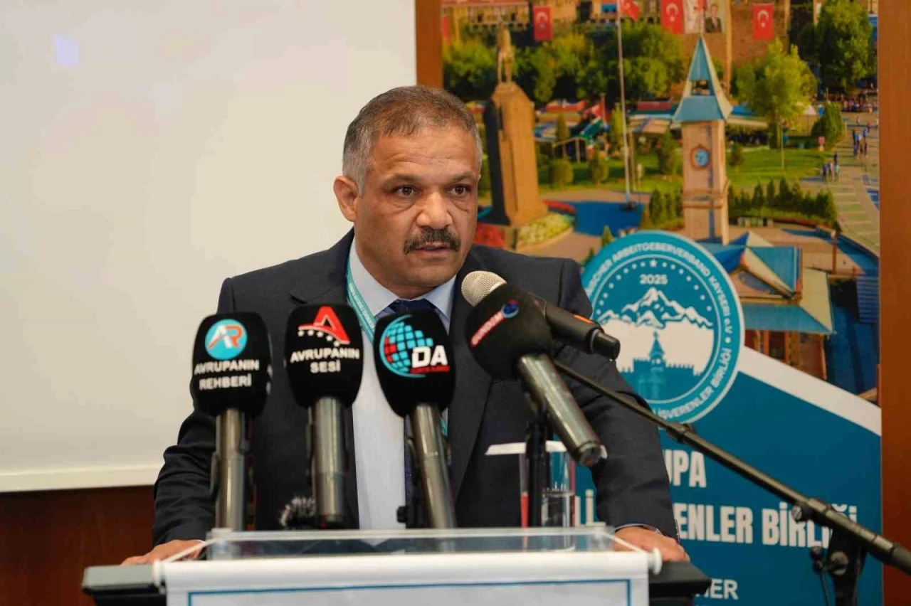 AKİB Genel Başkanı Hızar: &quot;Kayseri’ye yatırım için geliyoruz&quot;
